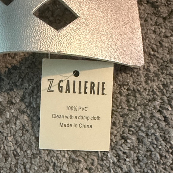 Z Gallerie Silver Geometric table runner, brand new! - Picture 2 of 4